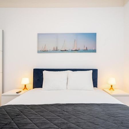 Whome Intendente Modern 1-Bed W/ Lift & Ac In Top Notch Location Lisboa Exteriör bild