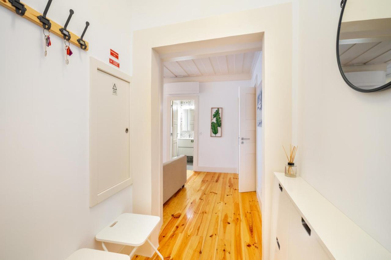 Whome Intendente Modern 1-Bed W/ Lift & Ac In Top Notch Location Lisboa Exteriör bild