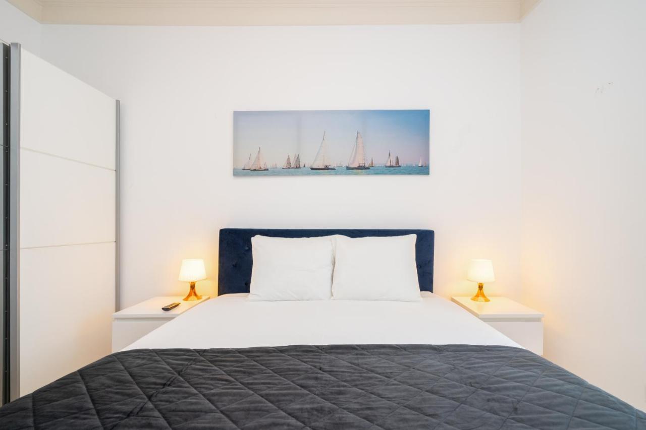 Whome Intendente Modern 1-Bed W/ Lift & Ac In Top Notch Location Lisboa Exteriör bild